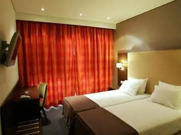 Park & 3* Lissabon