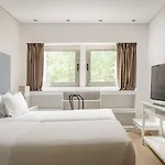 Park & 3*